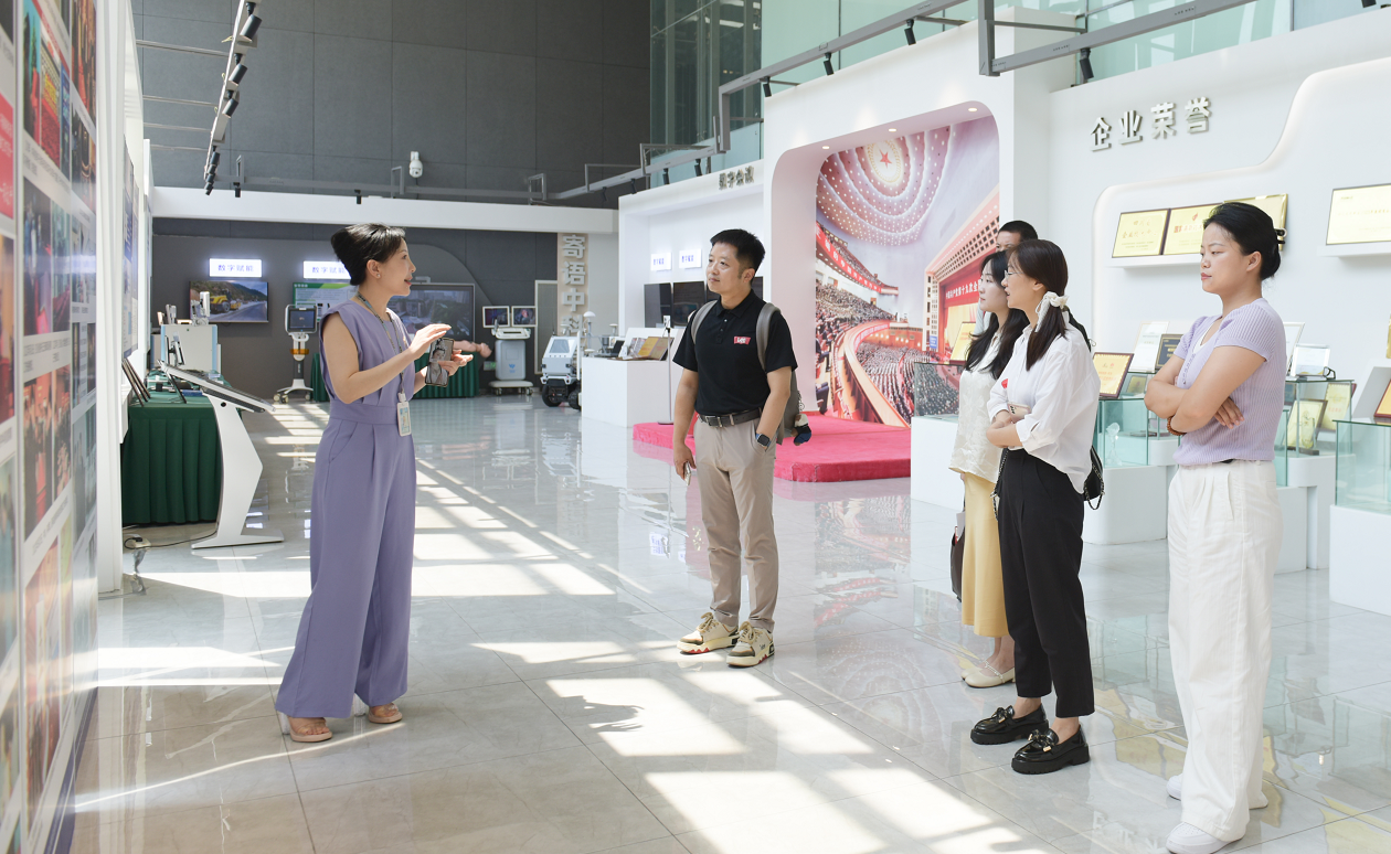 1755676001555702.png 55555.png